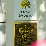 Kendov Dvorec 호텔 Spodnja Idrija