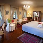 Kendov Dvorec Hotel Spodnja Idrija