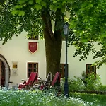 Kendov Dvorec Hotel 5*