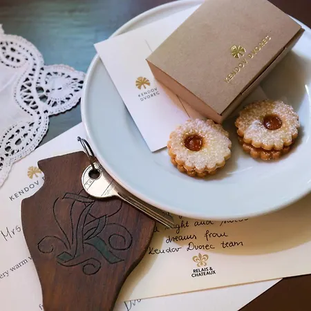 Kendov Dvorec Hotel 5*