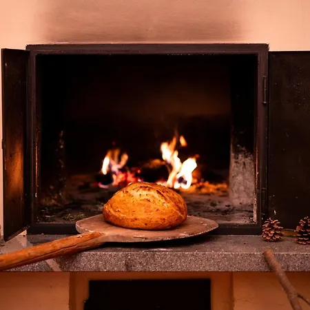 Kendov Dvorec Spodnja Idrija