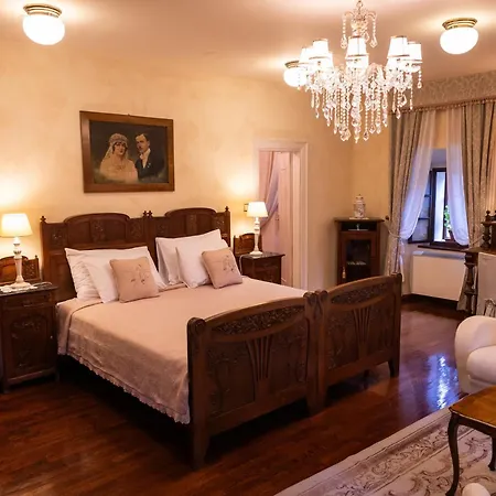 Kendov Dvorec Spodnja Idrija