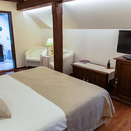 Kendov Dvorec 5* Spodnja Idrija