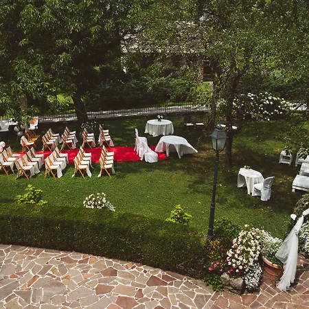 Hotell Kendov Dvorec 5*