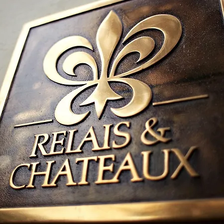 Hotell Kendov Dvorec