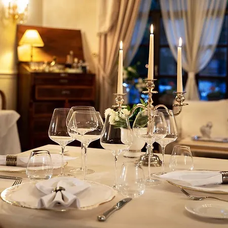 Kendov Dvorec Spodnja Idrija