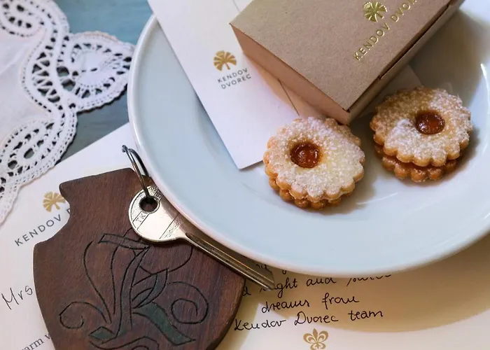 Kendov Dvorec Hotel 5*