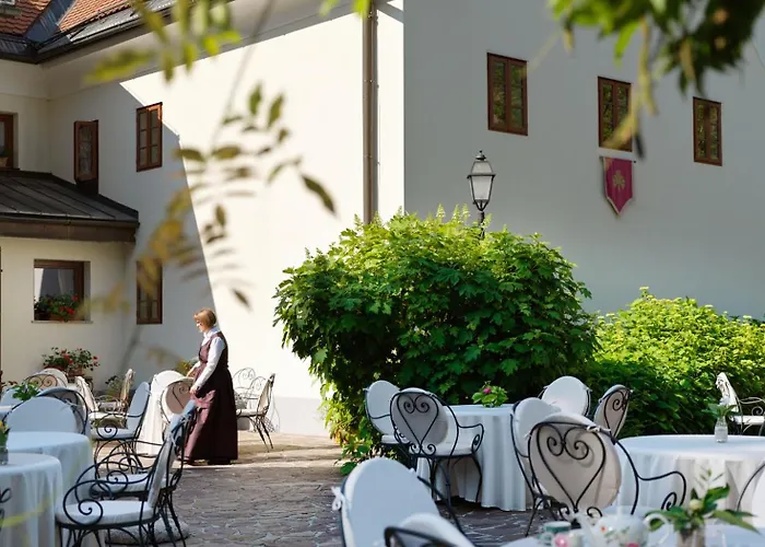 Hotel Kendov Dvorec Spodnja Idrija