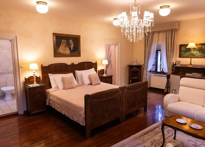 Kendov Dvorec Spodnja Idrija