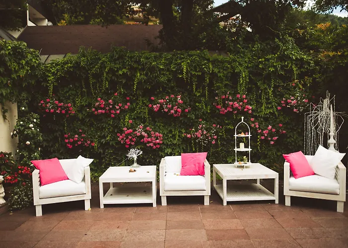 Kendov Dvorec Hotel Spodnja Idrija