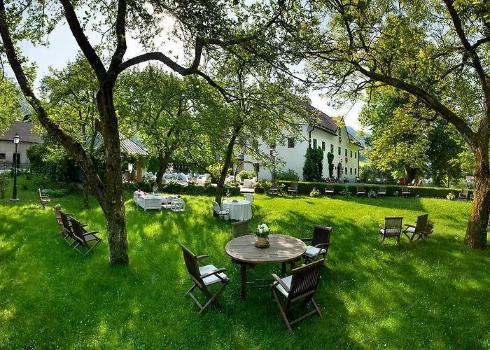 Kendov Dvorec Hotel 5*